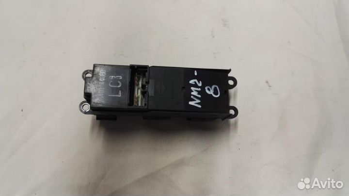 Блок управления стеклоподъемниками Nissan Maxima