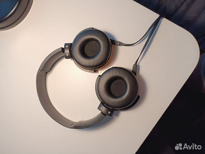 Проводные наушники sony