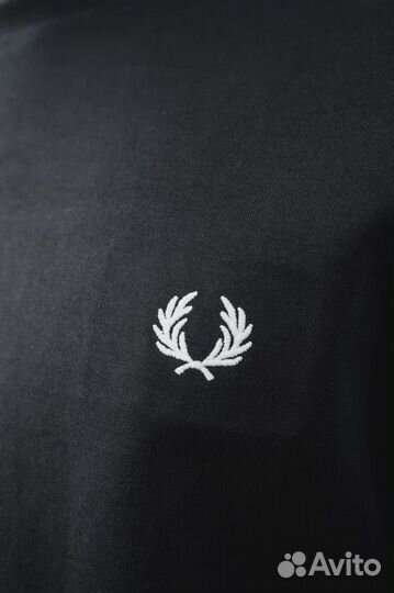 Свитшот Fred Perry