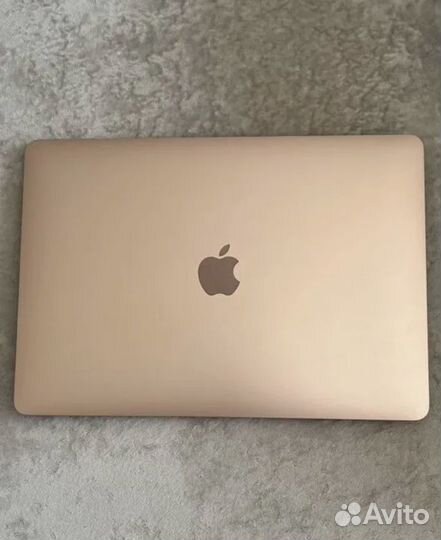 Macbook air 13 2020 i5 512гб