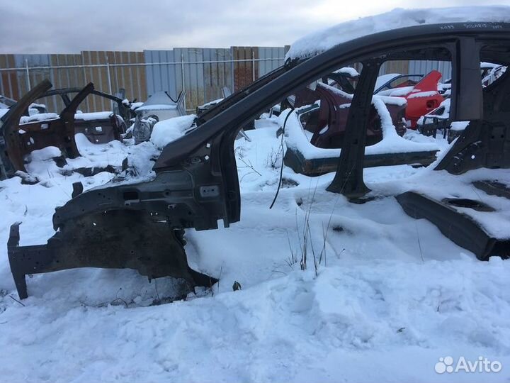 Часть кузова Hyundai Solaris