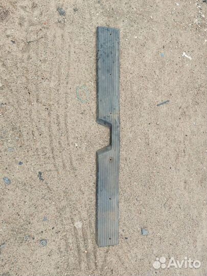 Накладка багажника Mercedes W638 Vito