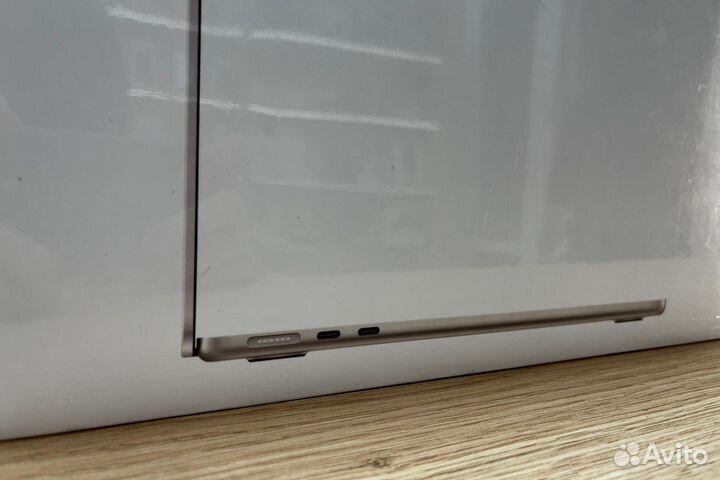 MacBook Air 13 M2 512GB Starlight