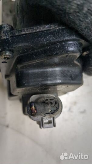 Клапан рециркуляции газов Volkswagen Passat 6, 2010