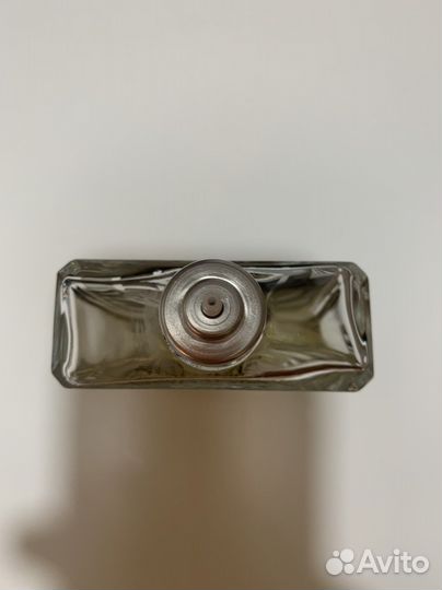 Escentric 01 Escentric molecules