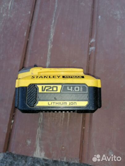 Аккумуляторная батарея стенли