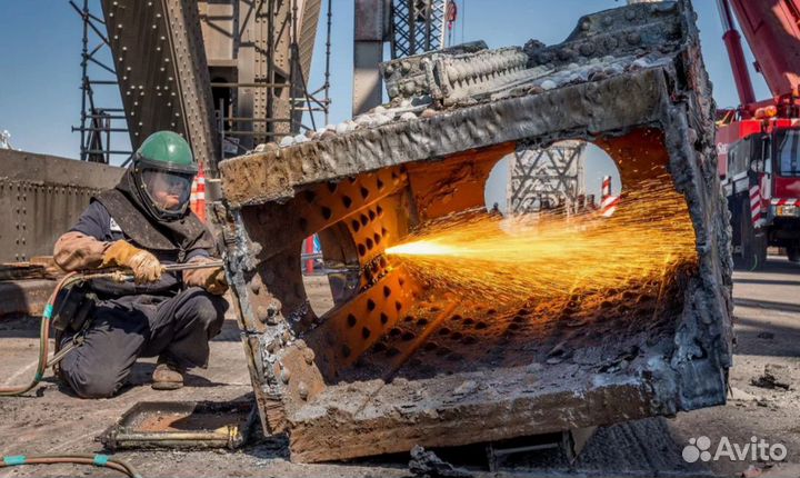 Услуги газорезчика демонтаж резка газом