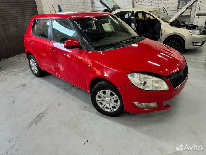 В разборе Skoda Fabia 2 2011г. на бу Запчасти
