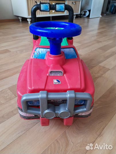 Детская Машинка-каталка с рулем без палки