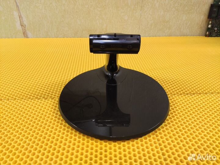 Подставка Samsung LV32F390F