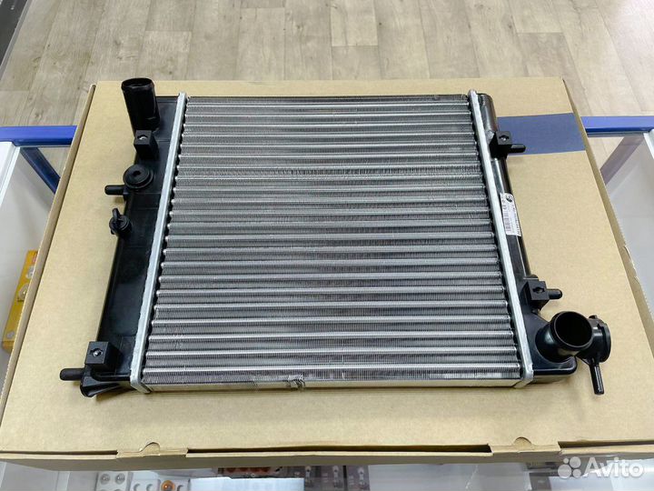 Радиатор охлаждения Hyundai Accent Тагаз МКПП