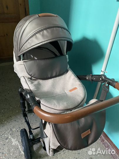 Коляска 2 в 1 эко кожа.без торга