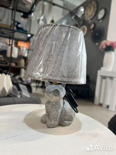 Лампа настольная и Торшер