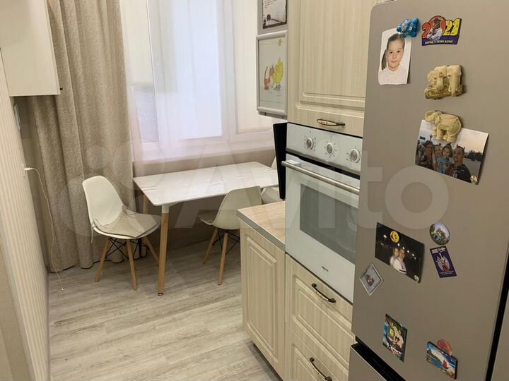 2-к. квартира, 53 м², 3/13 эт.