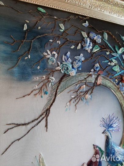 Картина вышитая лентами