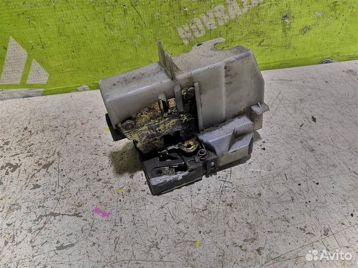 Замок двери задней левой Рено Клио 2 Симбол