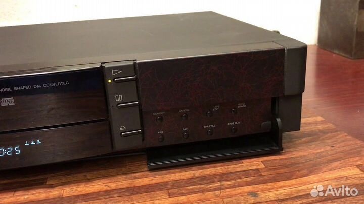 CD плеер Grundig Fine Arts CD11 Made in Germany