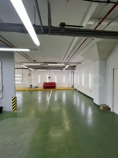 Сдается часть помещения под оклейку, доп. оснащени