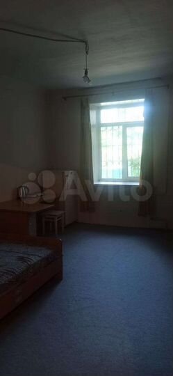 Комната 20 м² в 3-к., 1/3 эт.