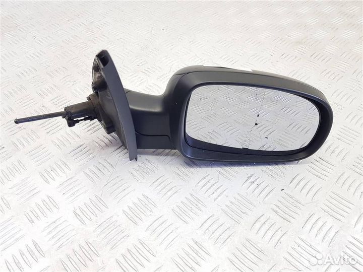 Зеркало наружное правое Opel Corsa C