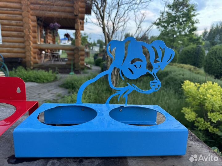 Подставка для мисок