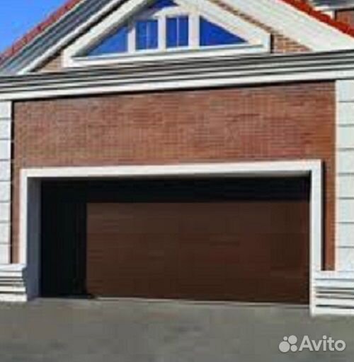 Секционные ворота