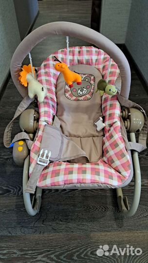 Шезлонг детский с вибрацией