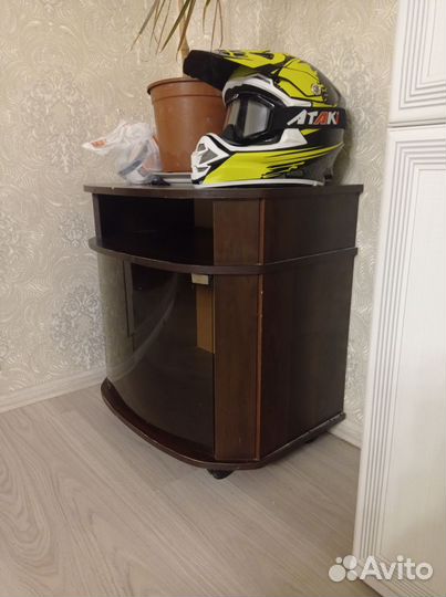 Тумба под телевизор