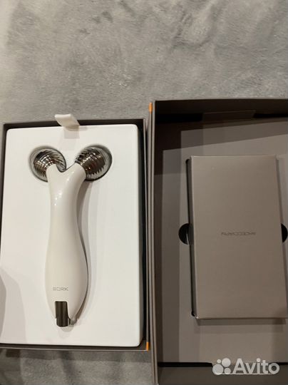 Массажер для тела bork