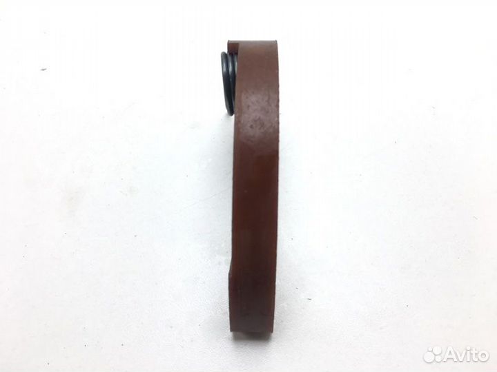 Натяжитель цепи масляного насоса Toyota Auris