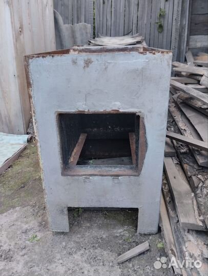 Печь для отопления дома бу