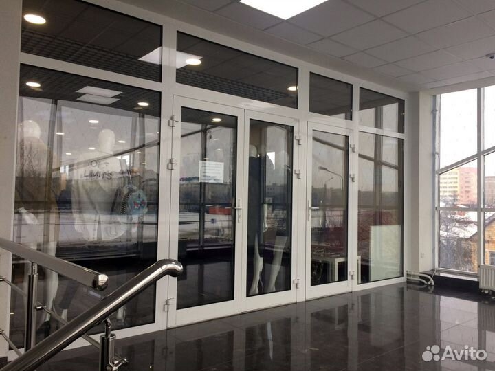 Дверь алюминиевая входная группа