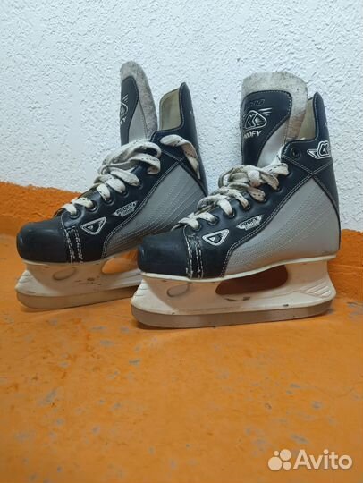 Коньки 38 размер