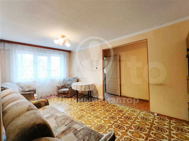 2-к. квартира, 47 м², 3/5 эт.