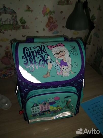 Школьный рюкзак