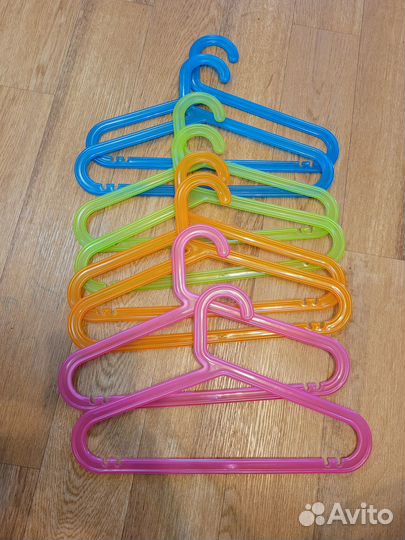 Вешалки плечики IKEA детские