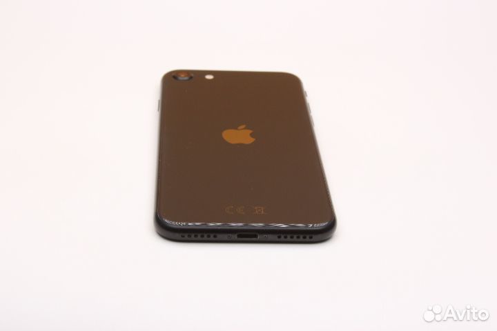 iPhone SE (2020), 64 ГБ