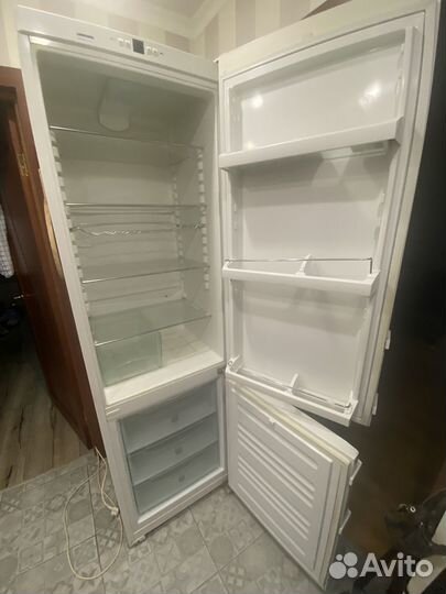 Холодильник liebherr бу