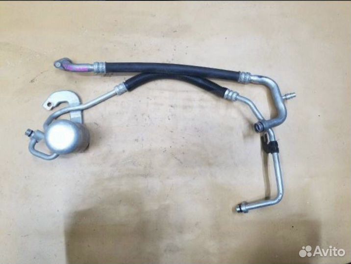 Трубки кондиционера Ниссан Лиф Aze0