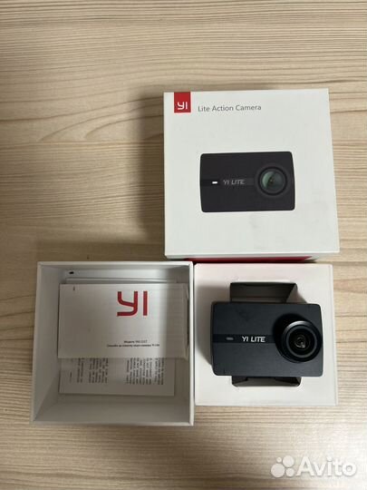 Экшн камера xiaomi yi lite