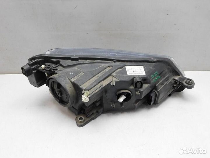 Фара левая Skoda Superb