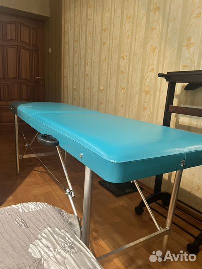 Массажный стол