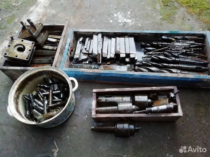 Оснастка, фрезы, резцы, сверла СССР