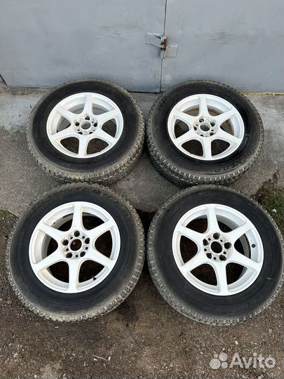 Литые диски r16 5/114.3 215/70/16