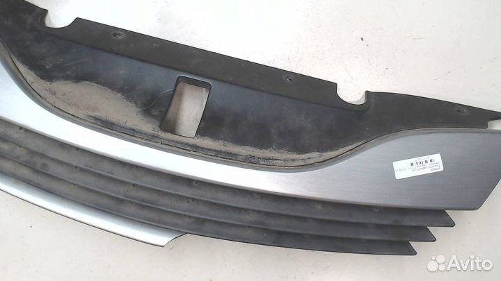 Решетка радиатора Renault Laguna 2, 2003