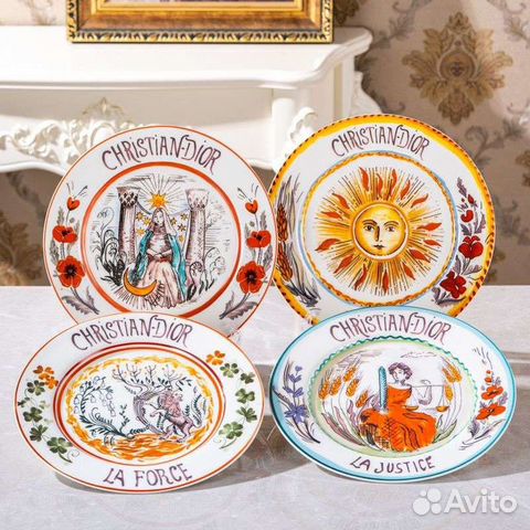 Набор столовой посуды (тарелки) Dior/Диор