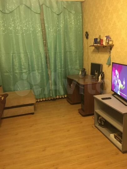 Комната 17,7 м² в 3-к., 2/4 эт.