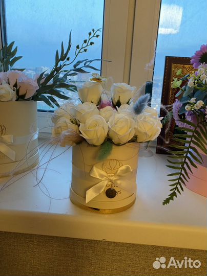 Букет композиции из 25 роз, из мыла, для декора