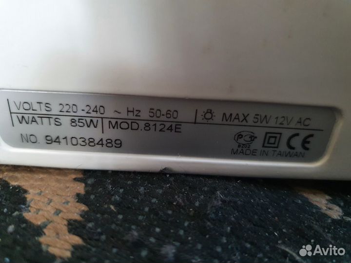 Швейная машинка (Janome) family gold Master 8124E