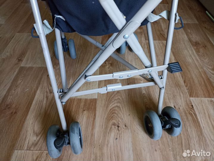 Коляска трость